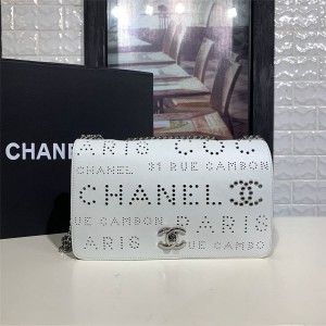 CHANEL香奈儿包官网代购冲孔镂空字母LOGO斜跨包链条包AS0299