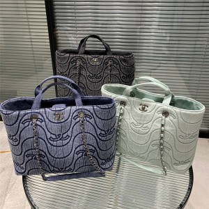 chanel英国官网香奈儿新款牛仔布购物袋tote包沙滩包AS2366